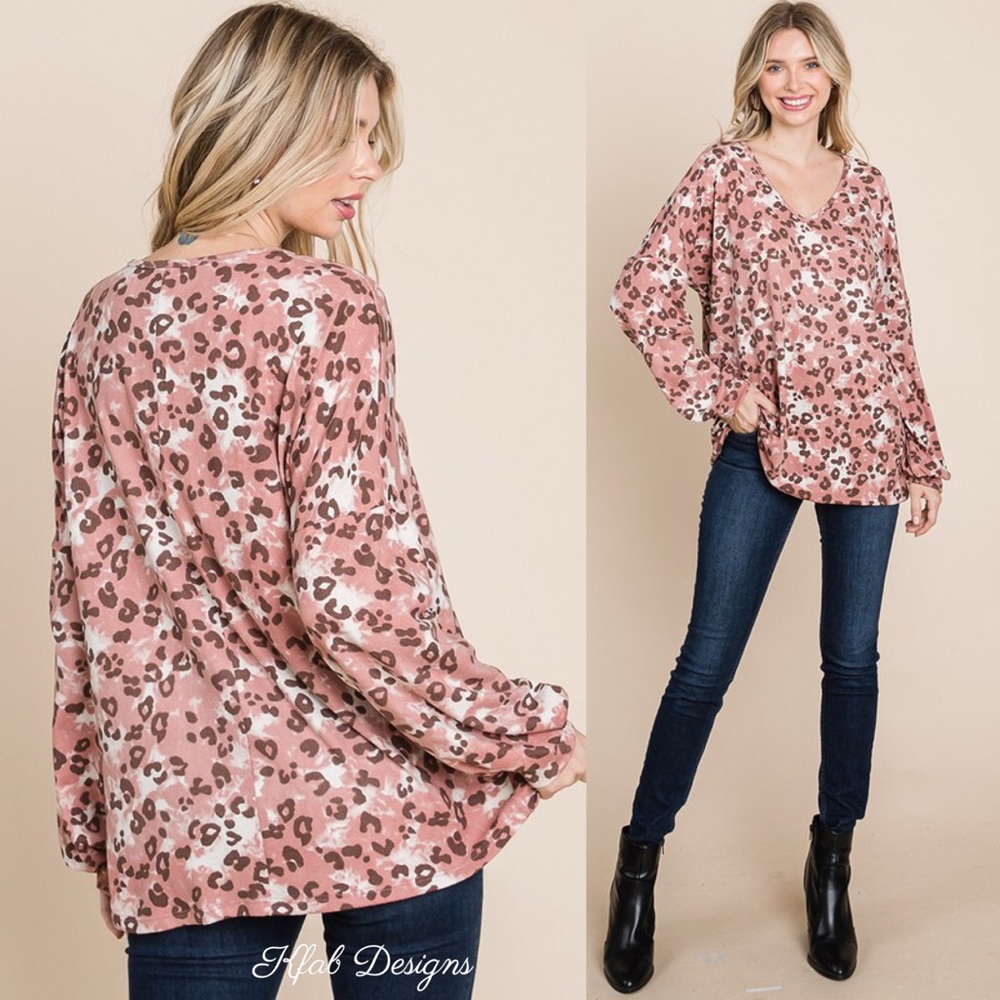 LAST 2! V Neck Puff Sleeve Leopard Top! - Picture 6 of 7